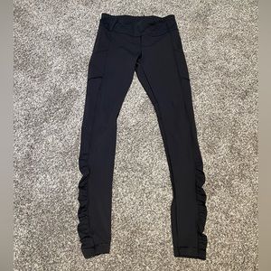 LuluLemon Leggings Black sz 6